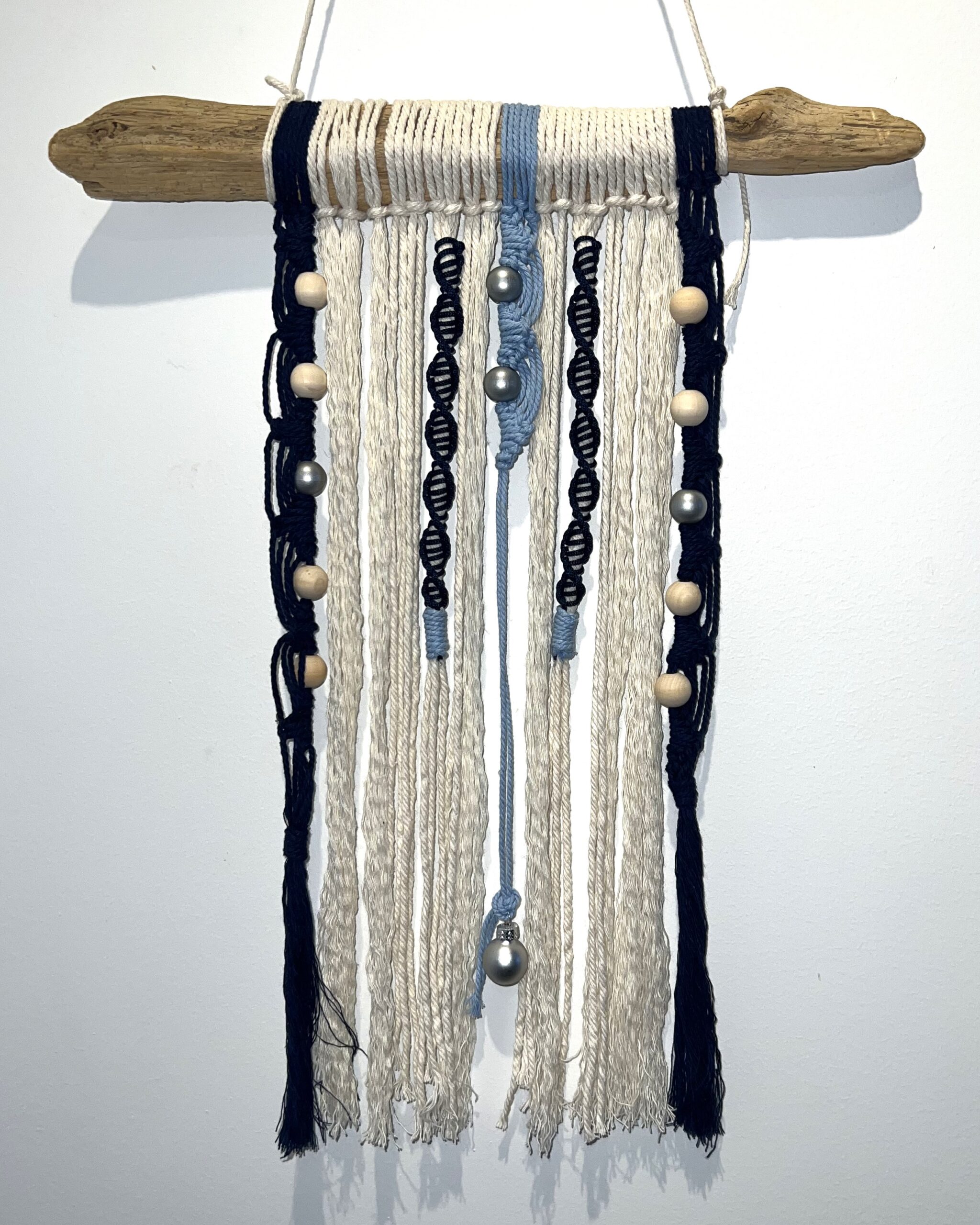 # M-17 - Bleu bleu… la mer est bleue